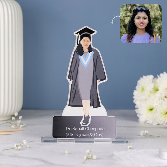Caricature Standee - Graduate girl